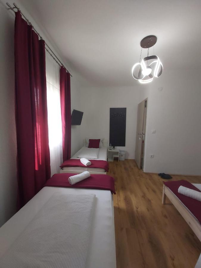 Panda Rooms Maribor Bagian luar foto
