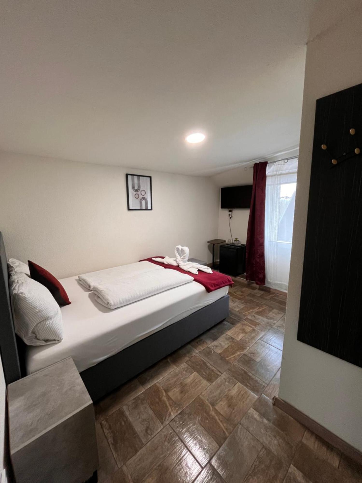 Panda Rooms Maribor Bagian luar foto